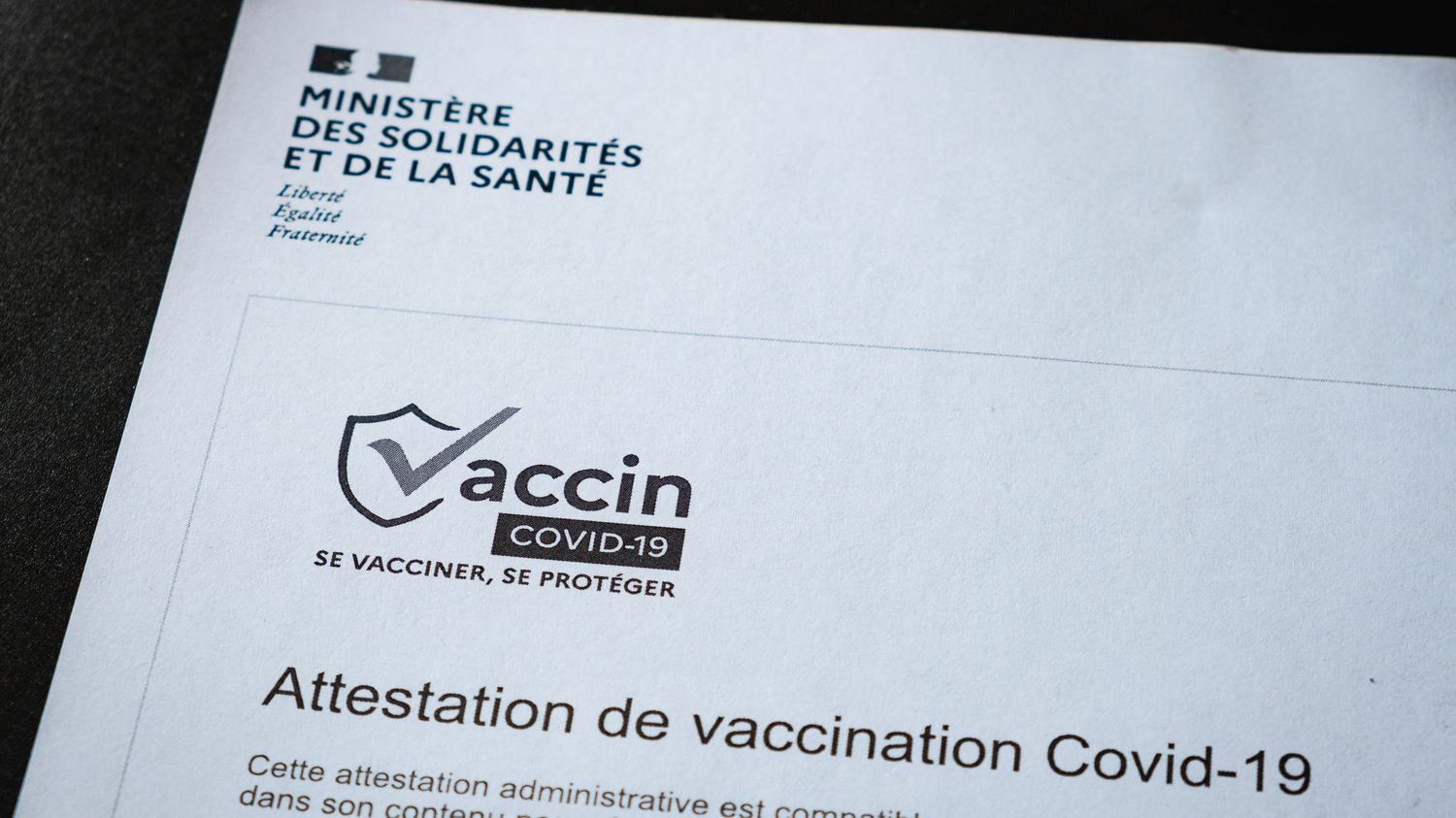 Photo Attestation Vaccinale