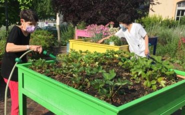 Jardiniere Trevoux Couverture