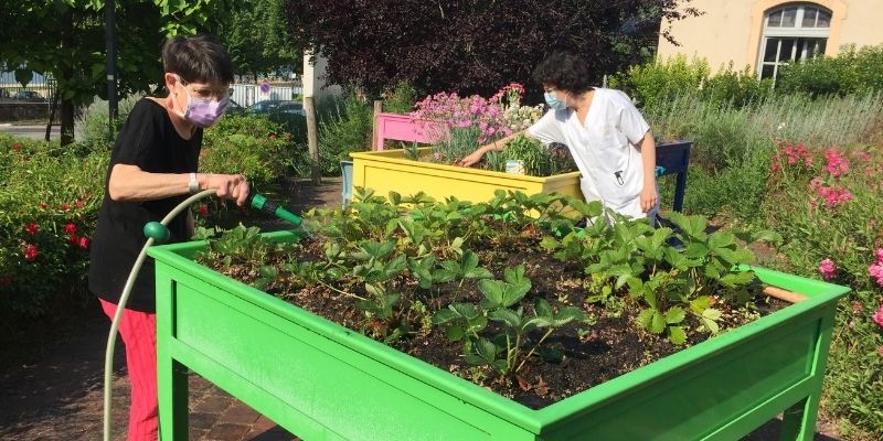 Jardiniere Trevoux Couverture