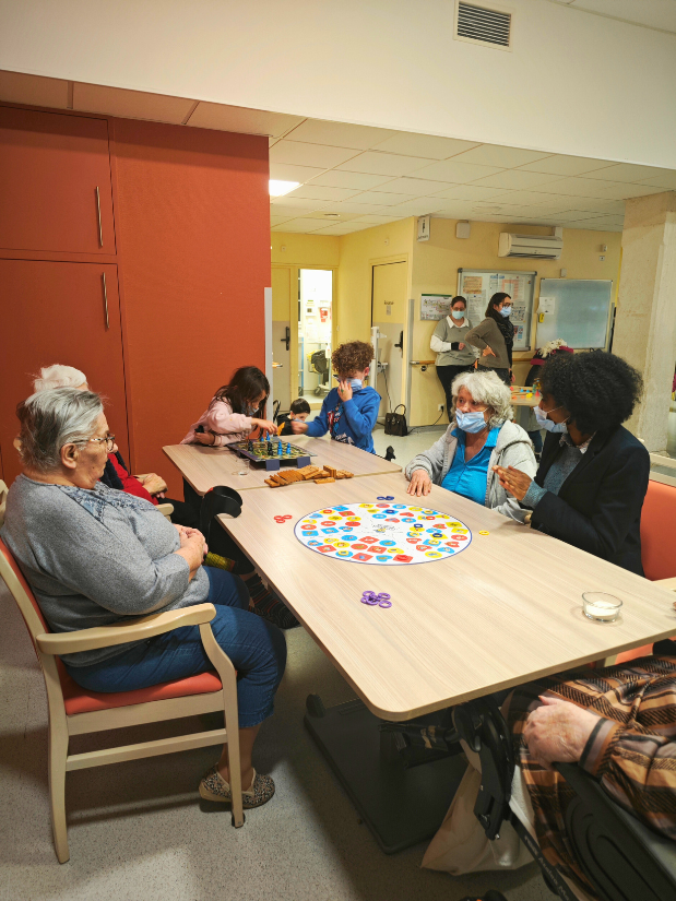 Beaujeu ehpad nain jaune 2026 01 jeu intergénération